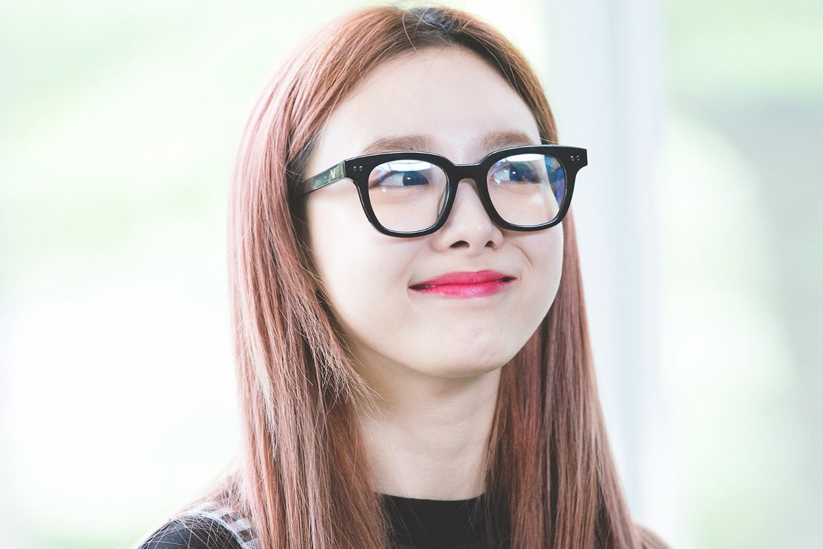 cach-chon-kinh-phu-hop-voi-khuon-mat-nu