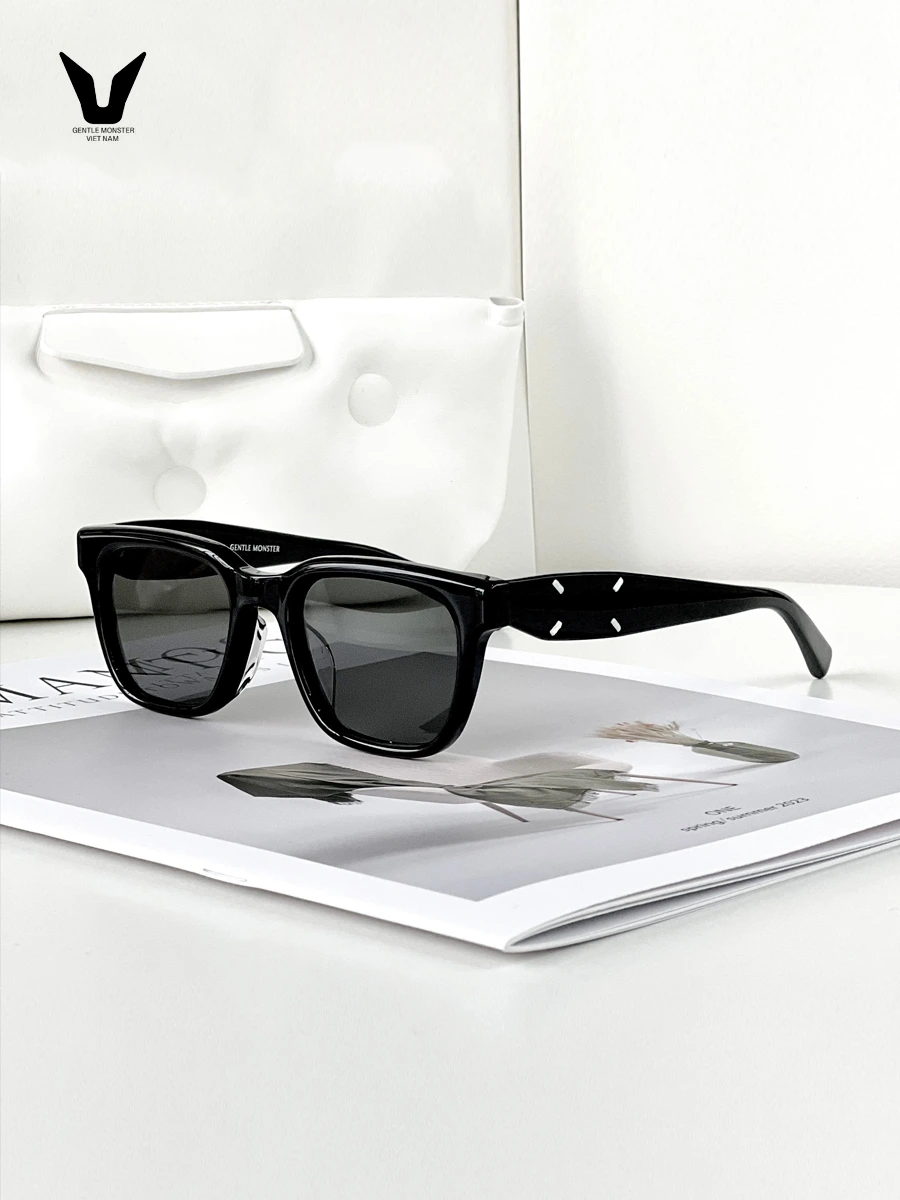 maison-margiela-mm110-01-1 Maison Margiela MM110 01