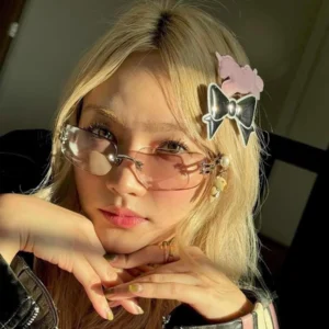 Kính Gentle Monster Jennie Glitter 02