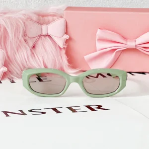 Kính Gentle Monster Jennie Wispy GR8