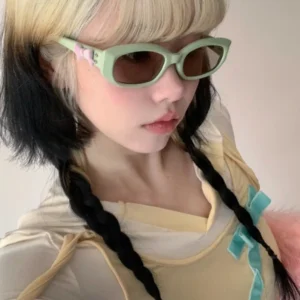 Kính Gentle Monster Jennie Wispy GR8