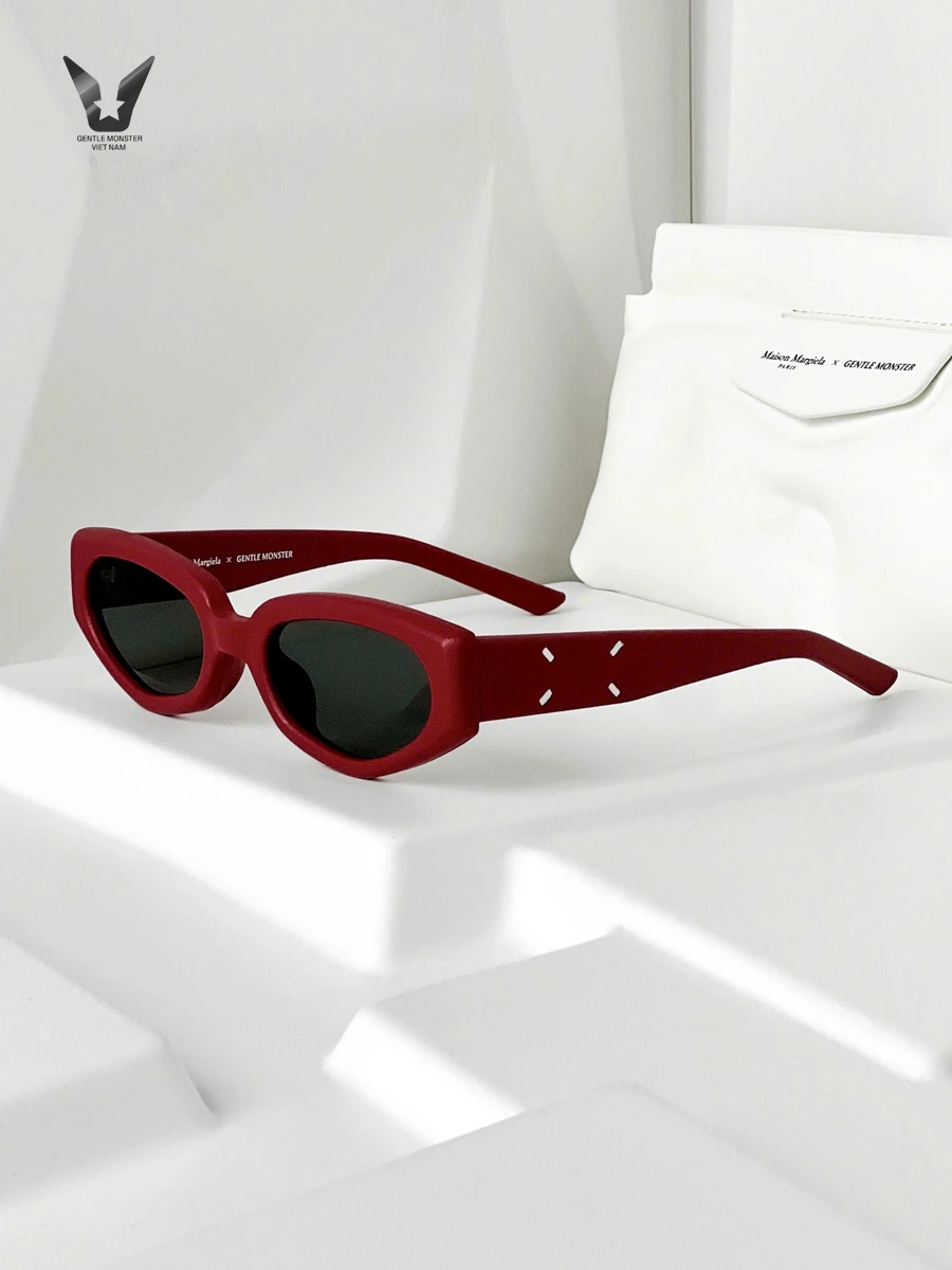 maison-margiela-mm205-leather-lr1-2.webp maison margiela mm205 leather lr1 2