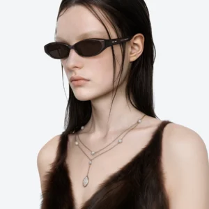 Kính Gentle Monster Monica R11
